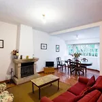 Casa Da Roseira Bed & Breakfast